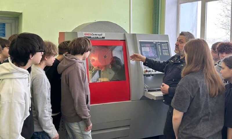 Восьмиклассники из Лицея №10 прошли профессиональные пробы в колледже.