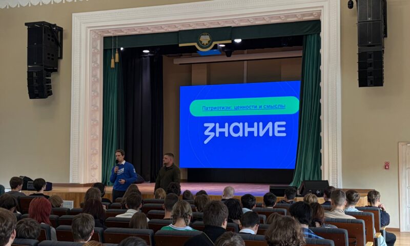 1 октября состоялся урок мужества, посвящённый Дню Сухопутных войск